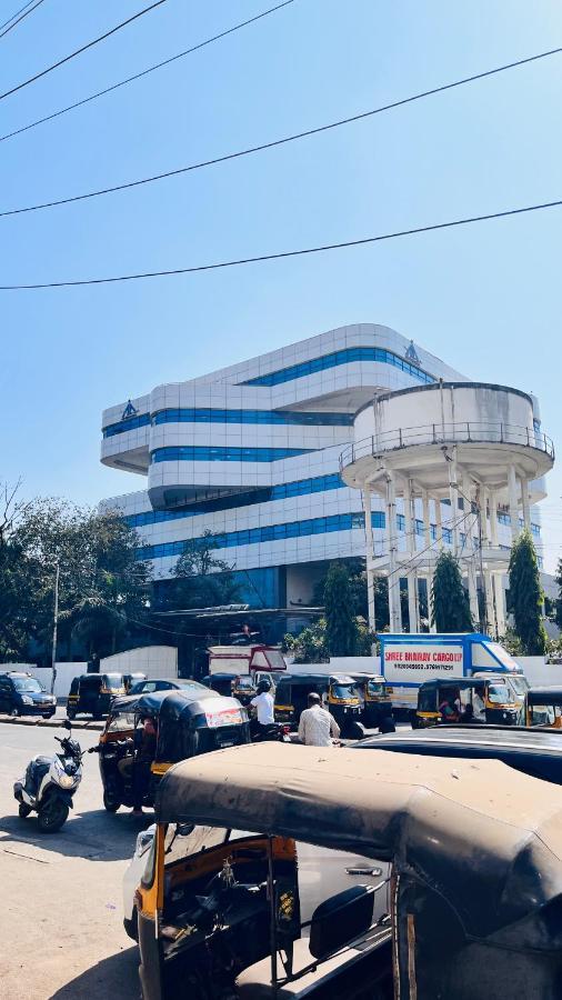 Hotel Astropods à Bombay Extérieur photo